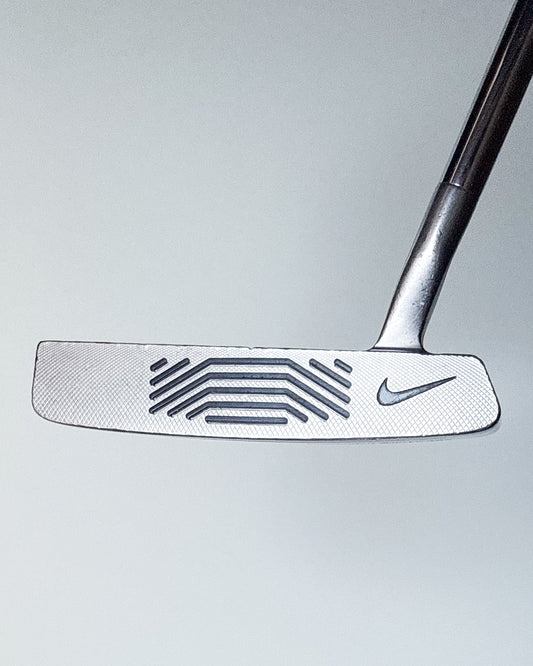 Pre-owned Nike Method 002 Putter 35 in.
