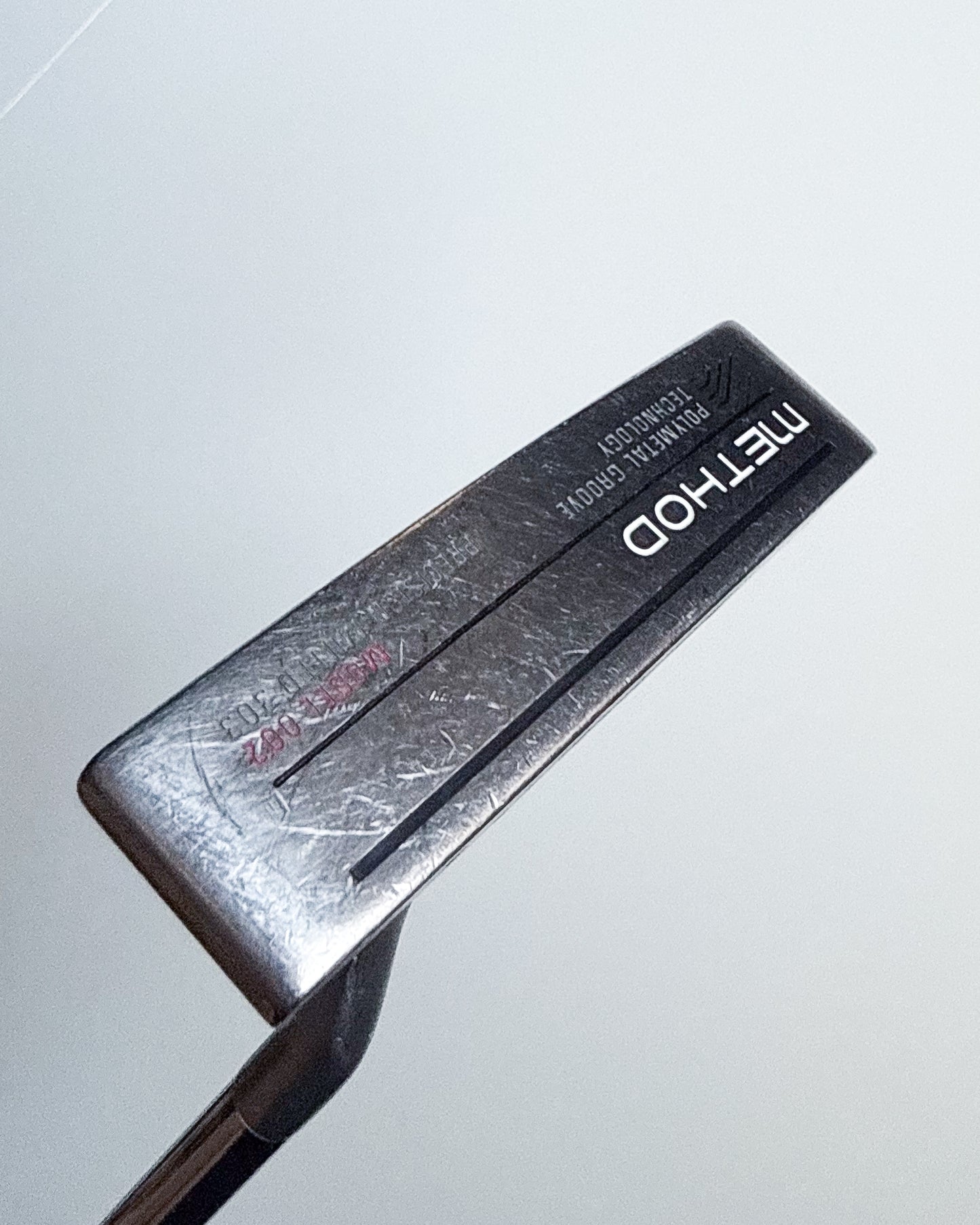 Pre-owned Nike Method 002 Putter 35 in.